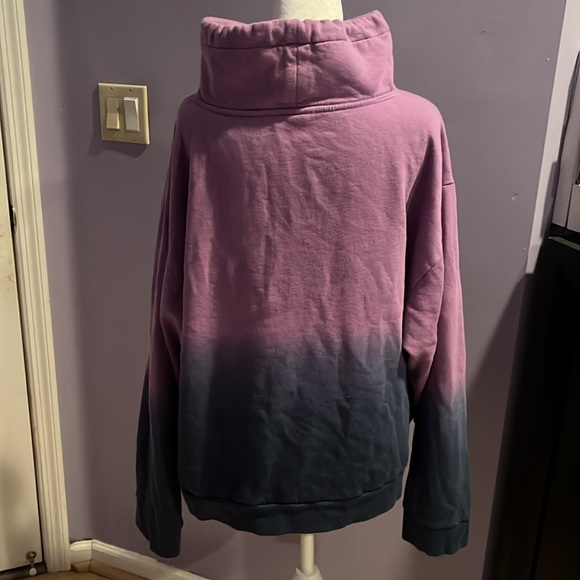 PINK ombré sweatshirt - Picture 3 of 4